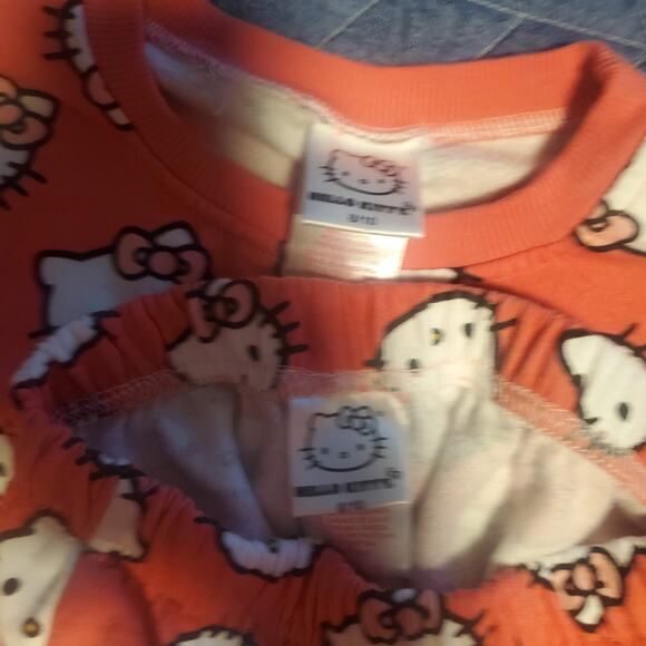 NWOT Sanrio Hello Kitty Girls Size 8/10 Sweatshirt & Joggers Pink Lounge Outfit - Picture 5 of 9